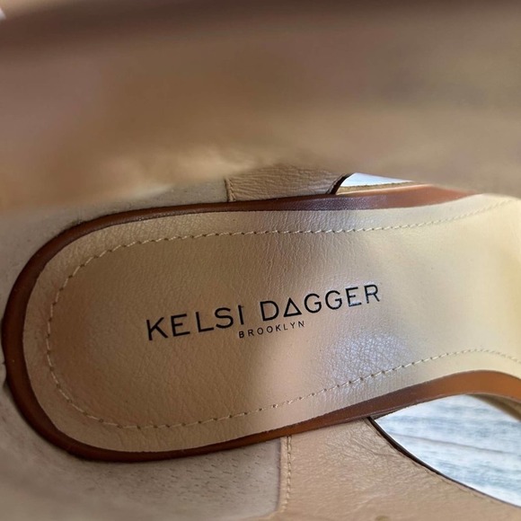 Kelsi Dagger Brooklyn Merrick Tan Suede Embossed Sandals Size 8 - Picture 6 of 10